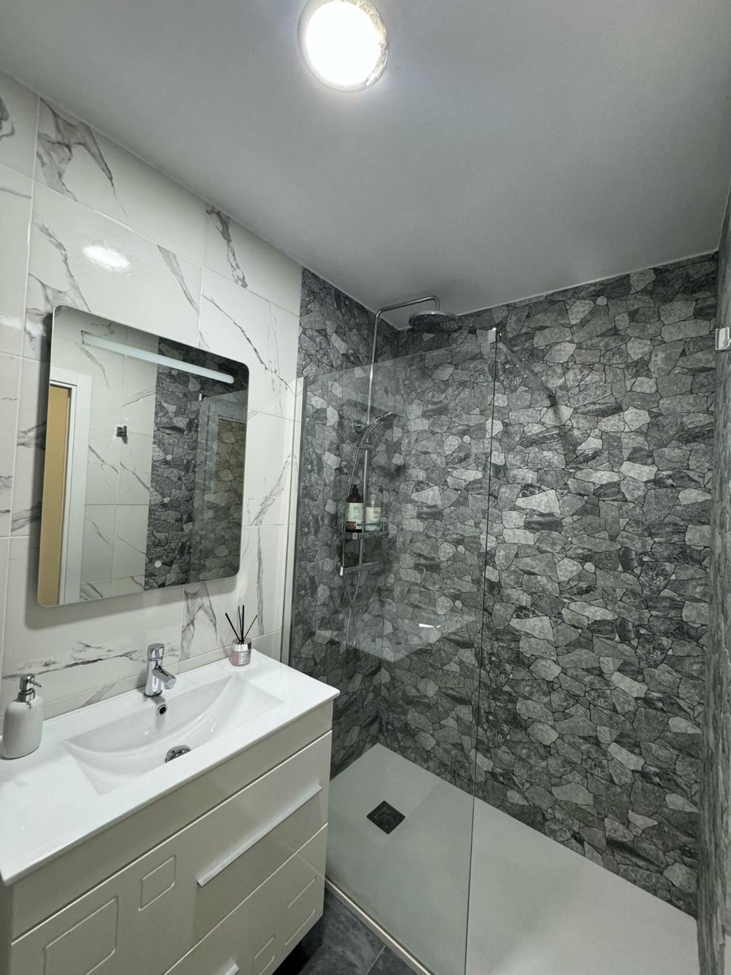 Piso Nuevo A 10 Minutos De San Sebastian Apartment Lasarte Oria Exterior photo